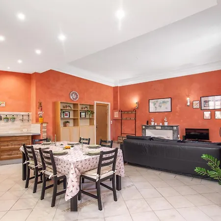 Apartment Grand Dans La Vieille *