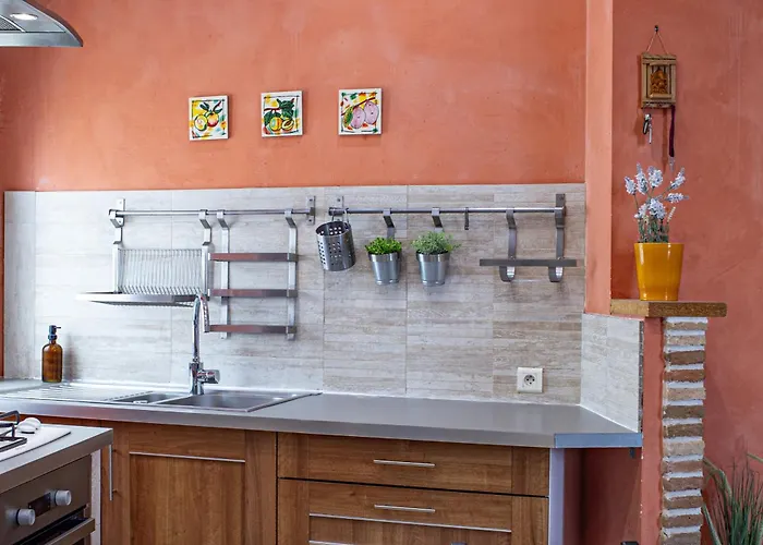 Grand Dans La Vieille Menton